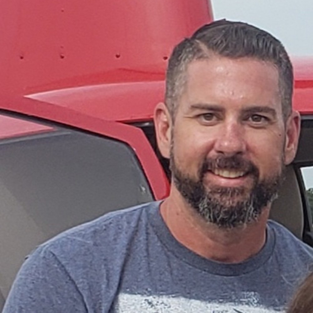 Meet your Posher, Casey